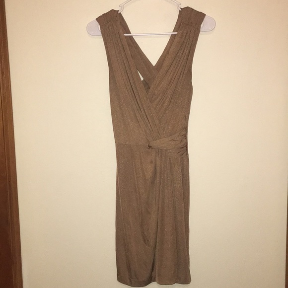 Donna Morgan Gold dress crisscross sleeveless P8 - Picture 2 of 6